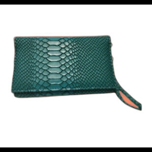 Just Solutions Green Reptile Pattern Wristlet Triangle Clutch Handbag Purse